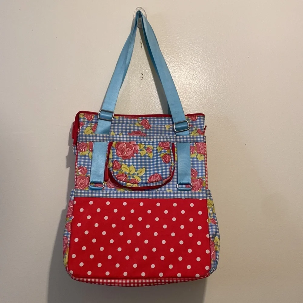 BASIL ROSA Floral Patchwork Tote Bag in Red and Blue